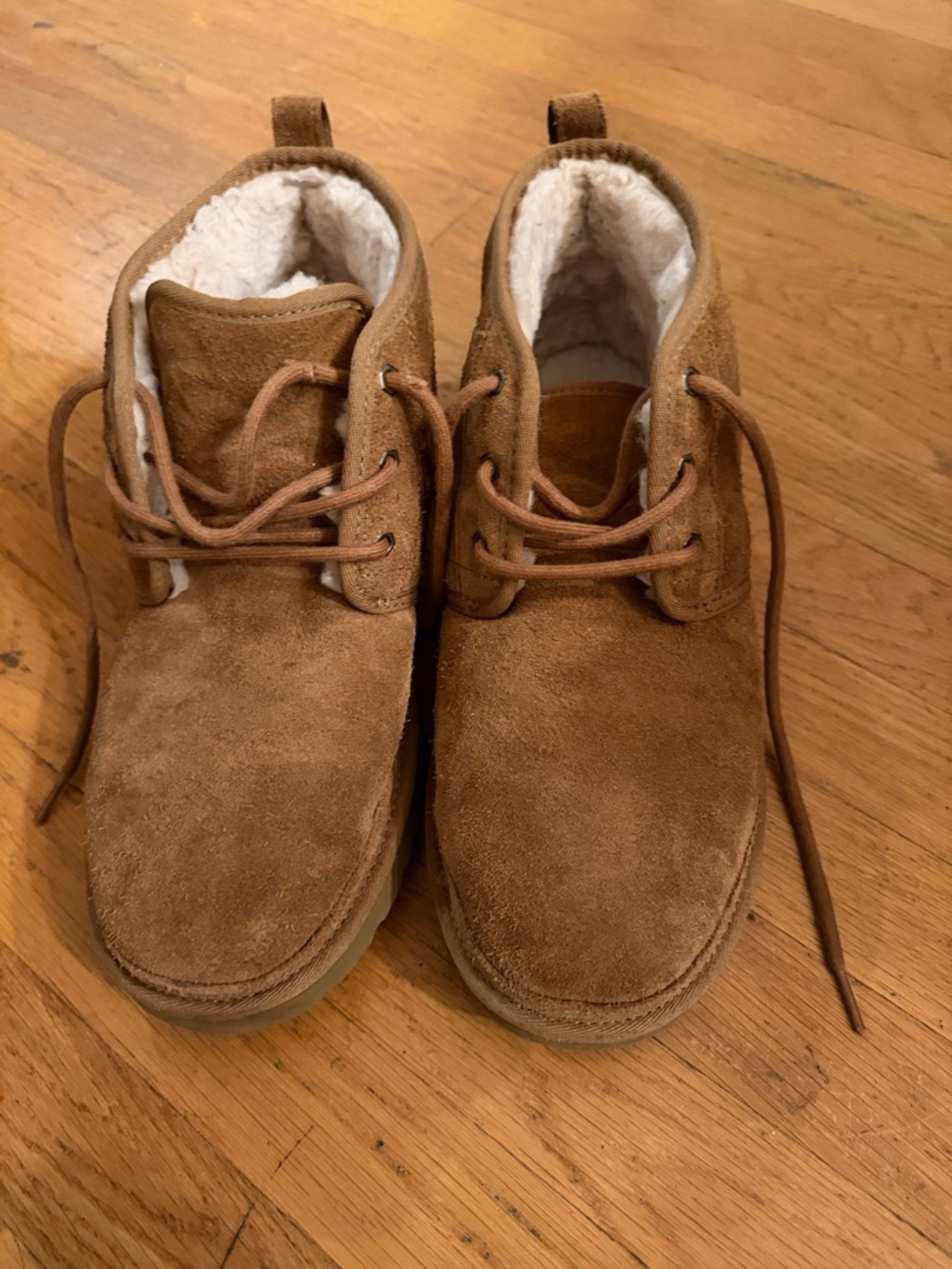 UGG Men's Suede Chukka Boots in Chestnut with Shearling Lining